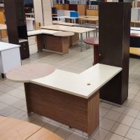 D08B - L-shape desk, pedestal & bookcase combo R2950.00 3